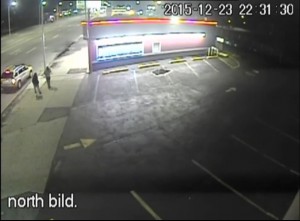 Wanted suspects Detroit deadly carjacking